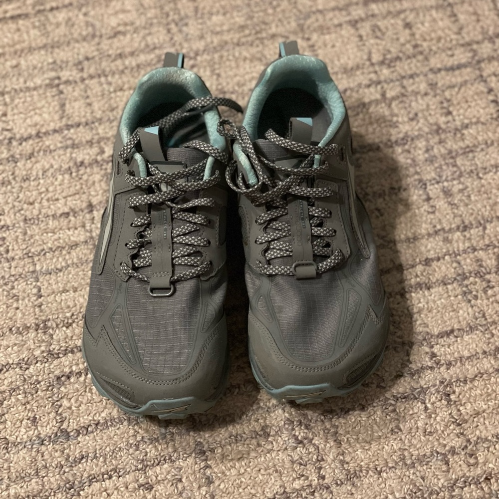 Altra Lone Peak 4.5 Trail Running Shoes - Womens - Size 9